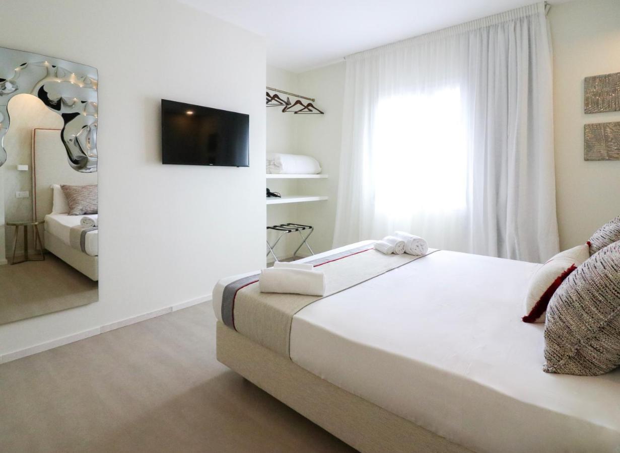 Double A Luxury Room أولبيا المظهر الخارجي الصورة